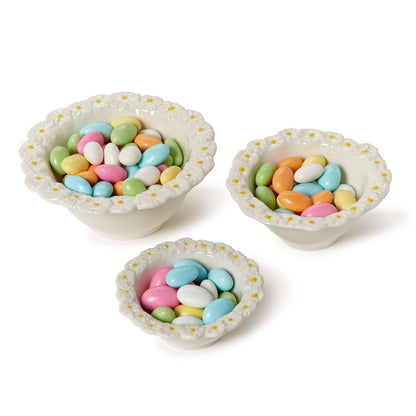 Daisy-Shaped Porcelain Serving Bowls Set of 3 - Image 1