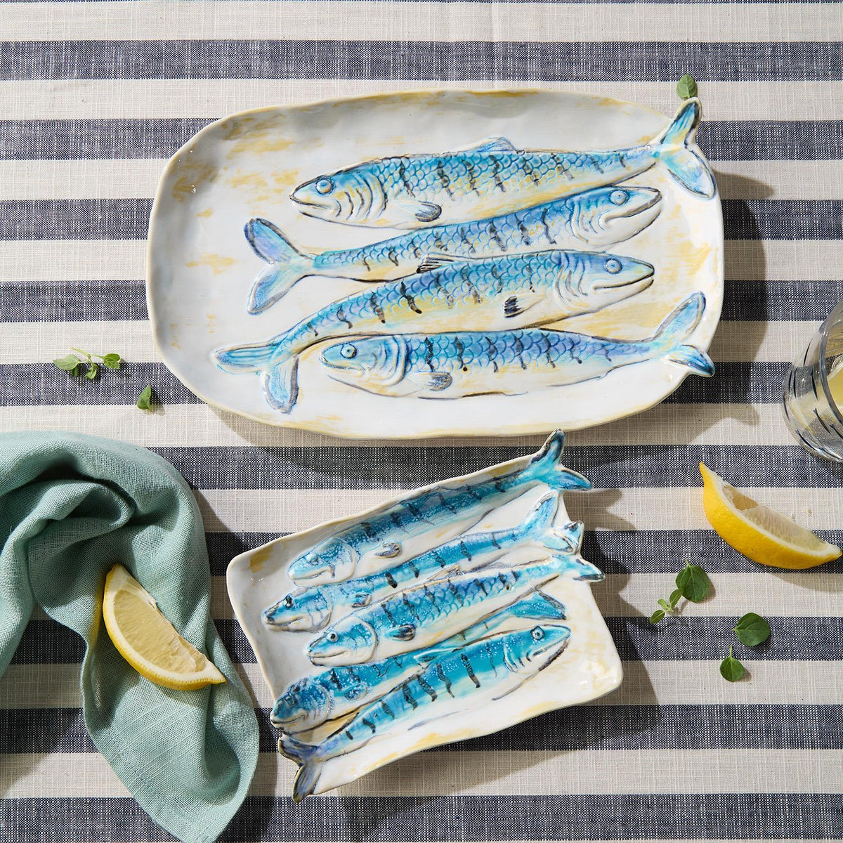 Fish-Shaped Stoneware Appetizer Plates Set of 2 - Image 3